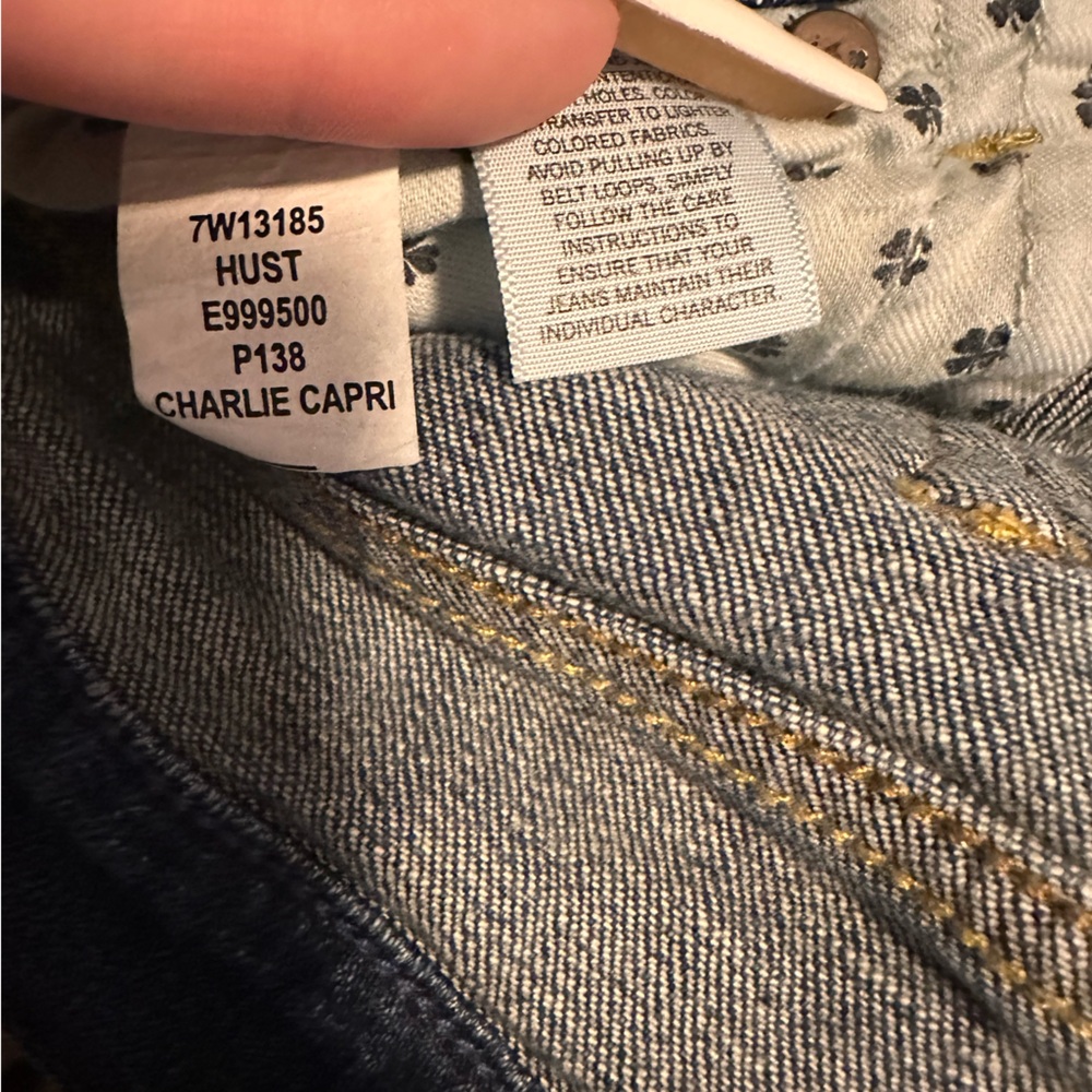 Lucky Brand Charlie Capri Jeans - Picture 5 of 5